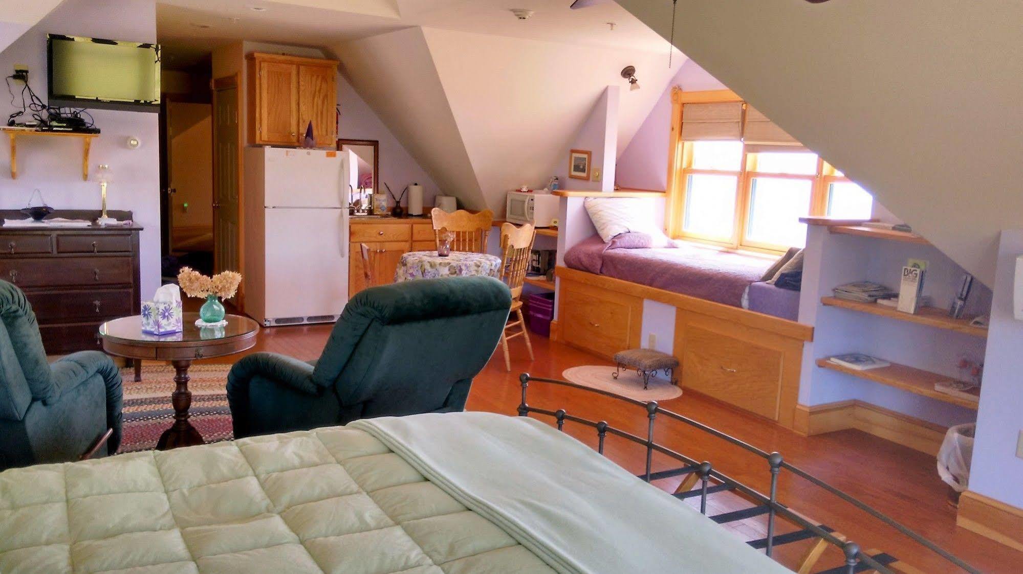Wave Walker Bed And Breakfast Surry Zewnętrze zdjęcie